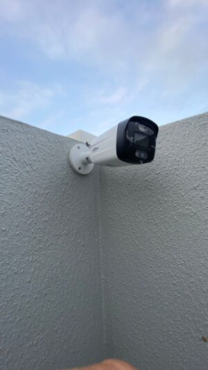 Cámara de Seguridad Hikvision Lite – Exterior HD